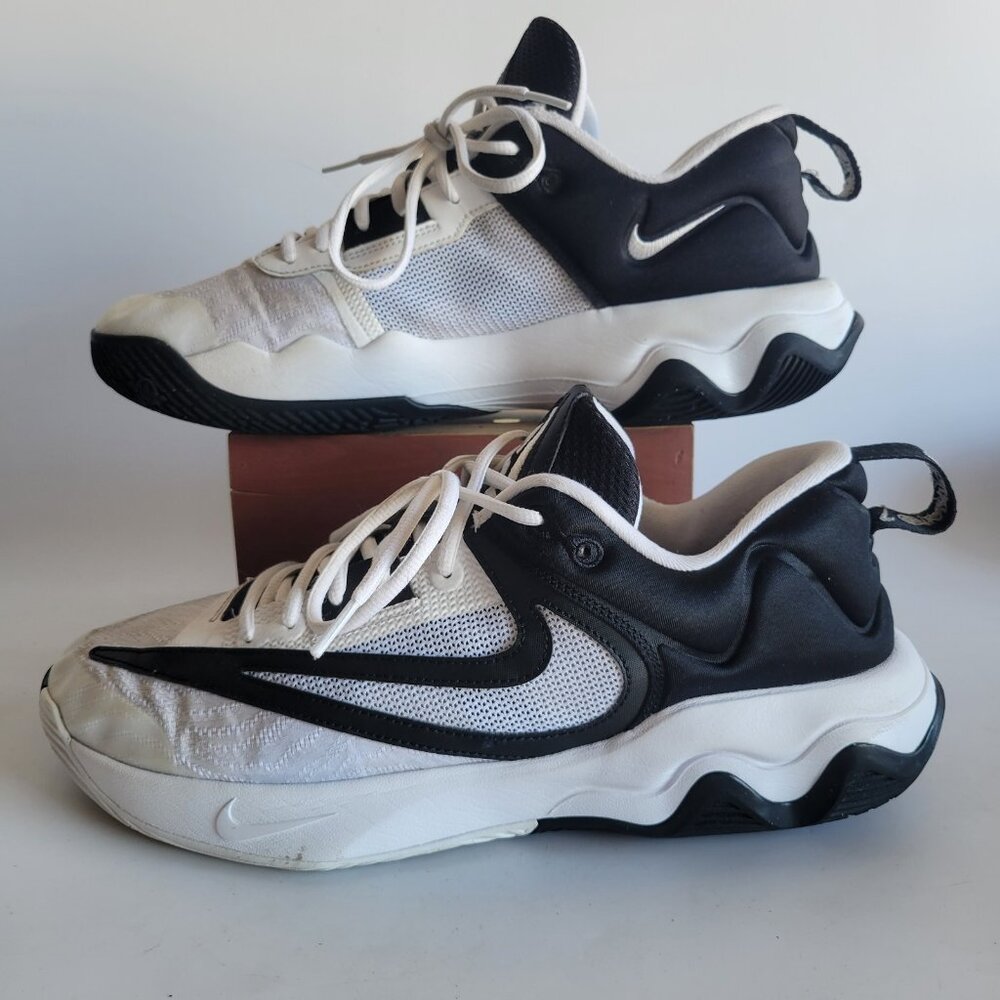 Nike Giannis Immortality 3 Men's Size 13 White Black Shoes DZ7533-100